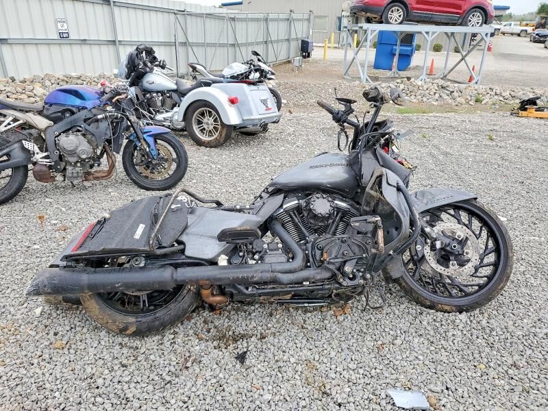 2021 HARLEY DAVIDSON FLTRK / Road Glide Limited