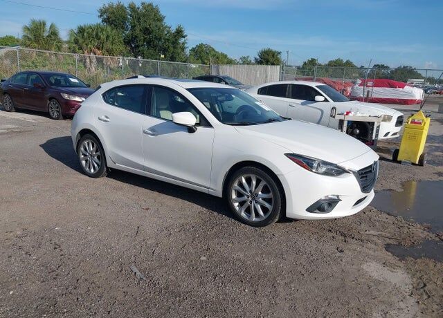 2016 MAZDA Mazda3
