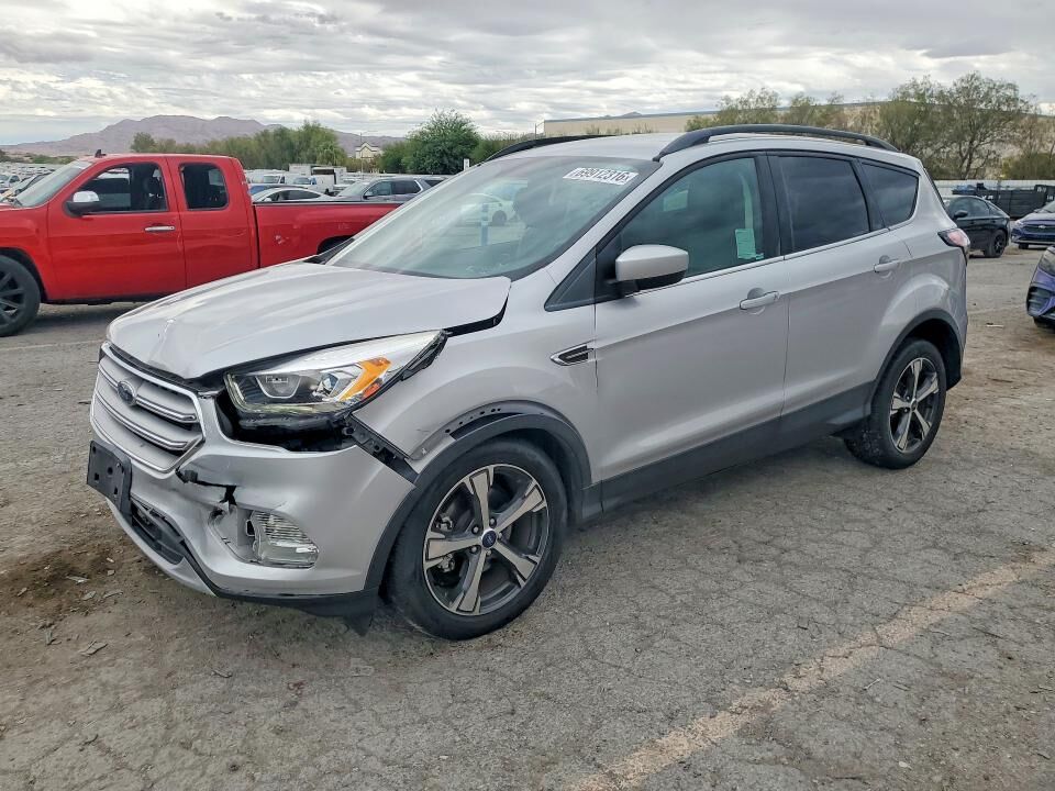 2018 FORD Escape