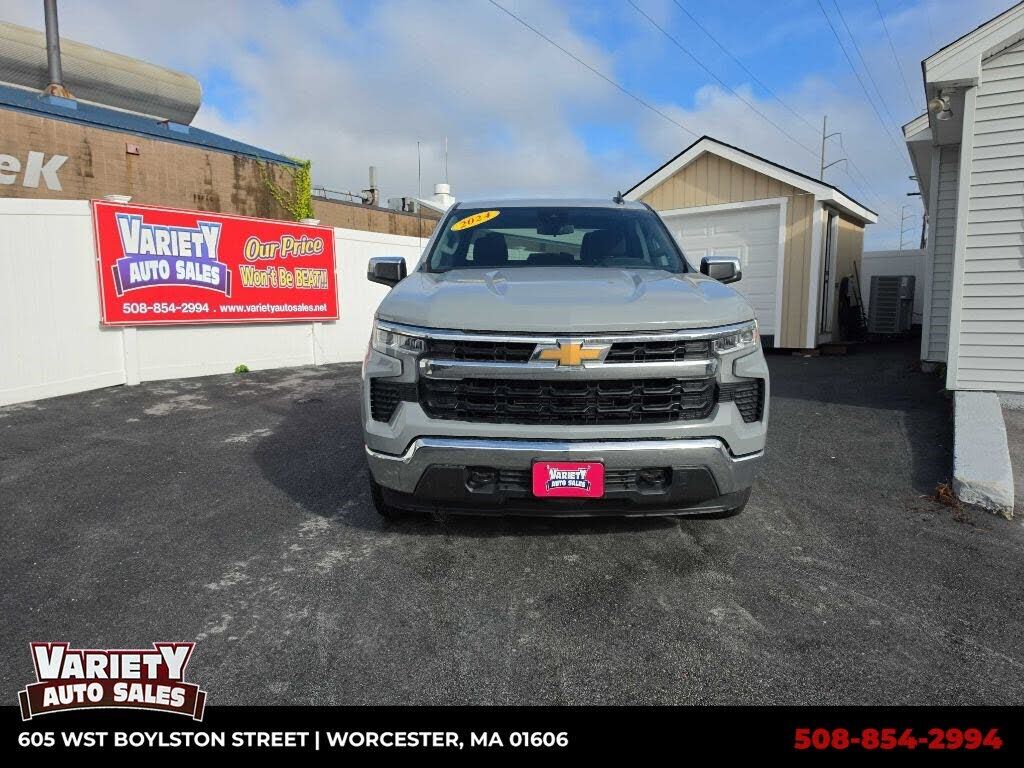 2024 CHEVROLET Silverado
