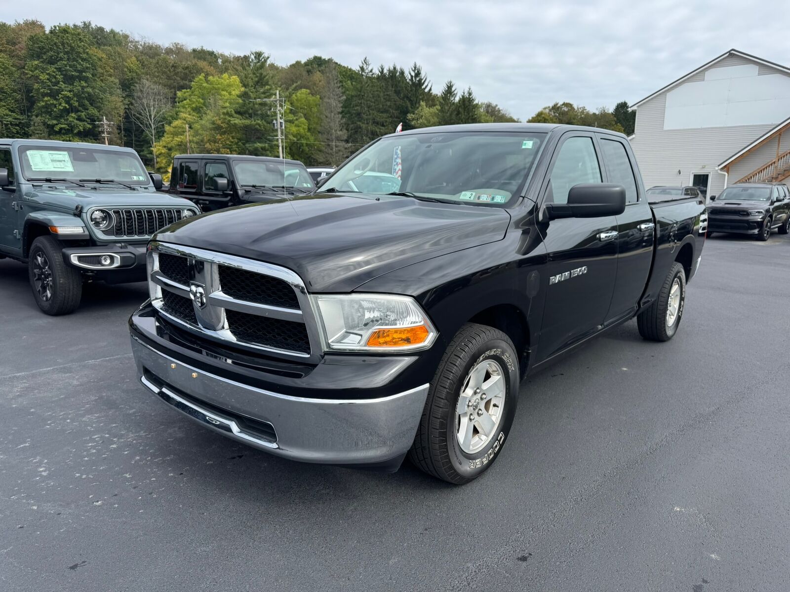 2011 DODGE Ram