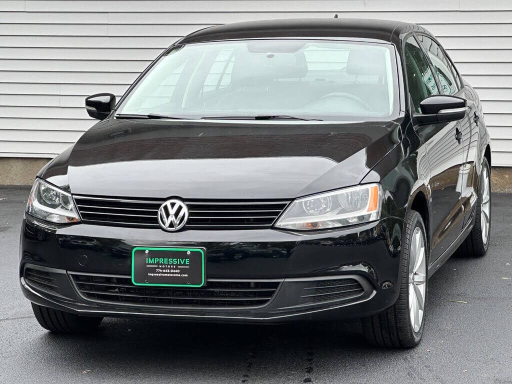 2012 VOLKSWAGEN Jetta