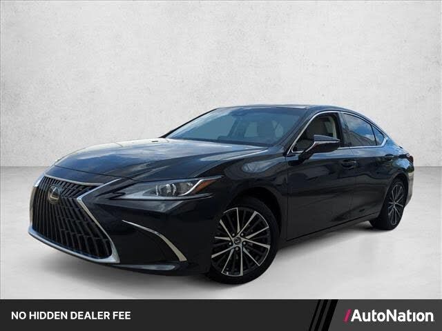2025 LEXUS ES