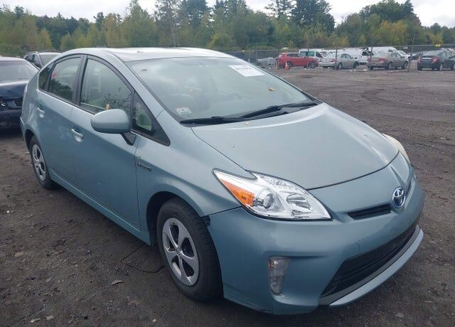 2013 TOYOTA PRIUS