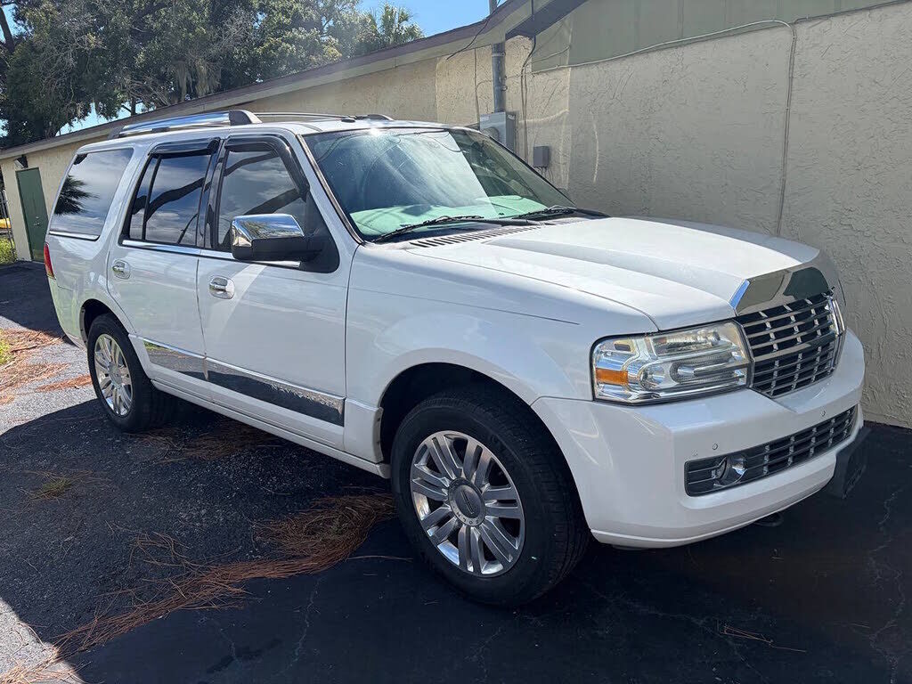 2014 LINCOLN Navigator