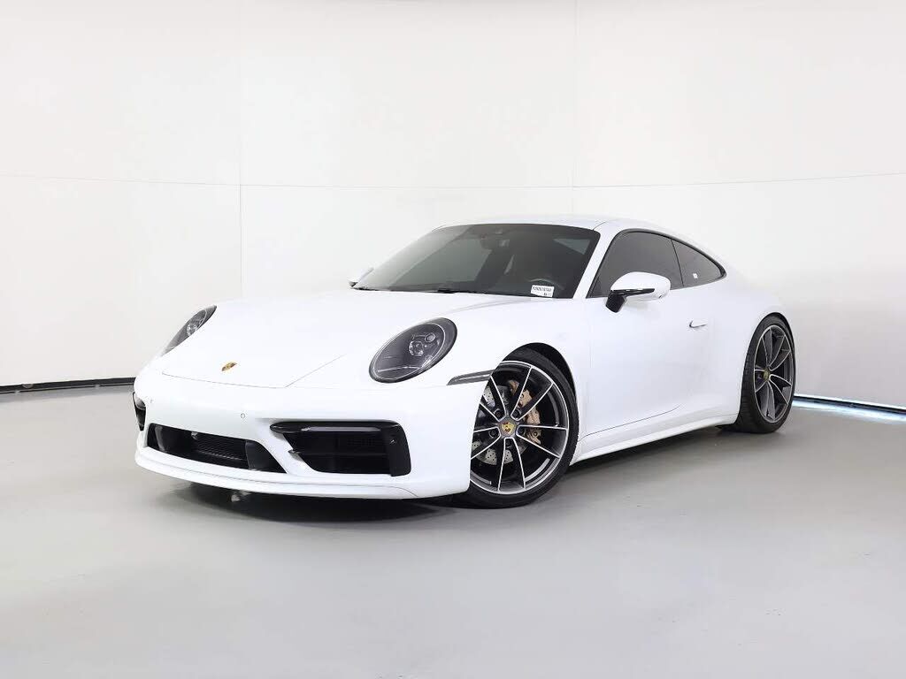 2022 PORSCHE 911