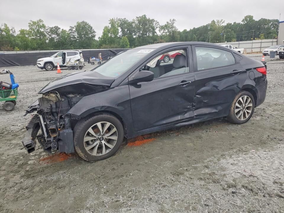 2016 HYUNDAI Accent