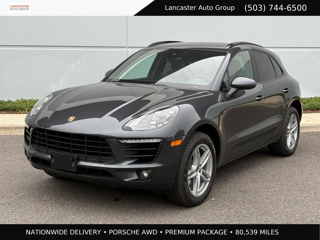 2017 PORSCHE Macan