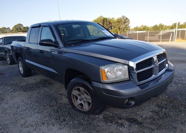 2006 DODGE Dakota