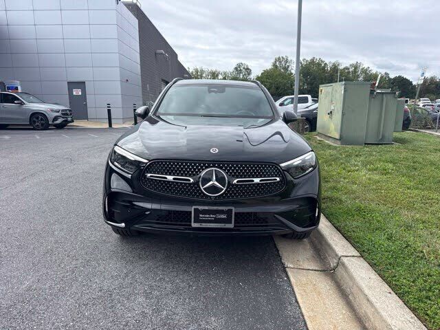 2025 Mercedes-Benz GLC-Class