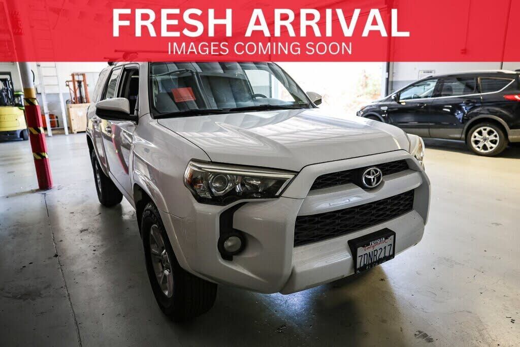 2014 TOYOTA 4-Runner