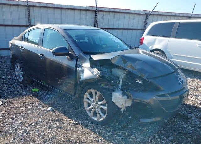 2010 MAZDA Mazda3