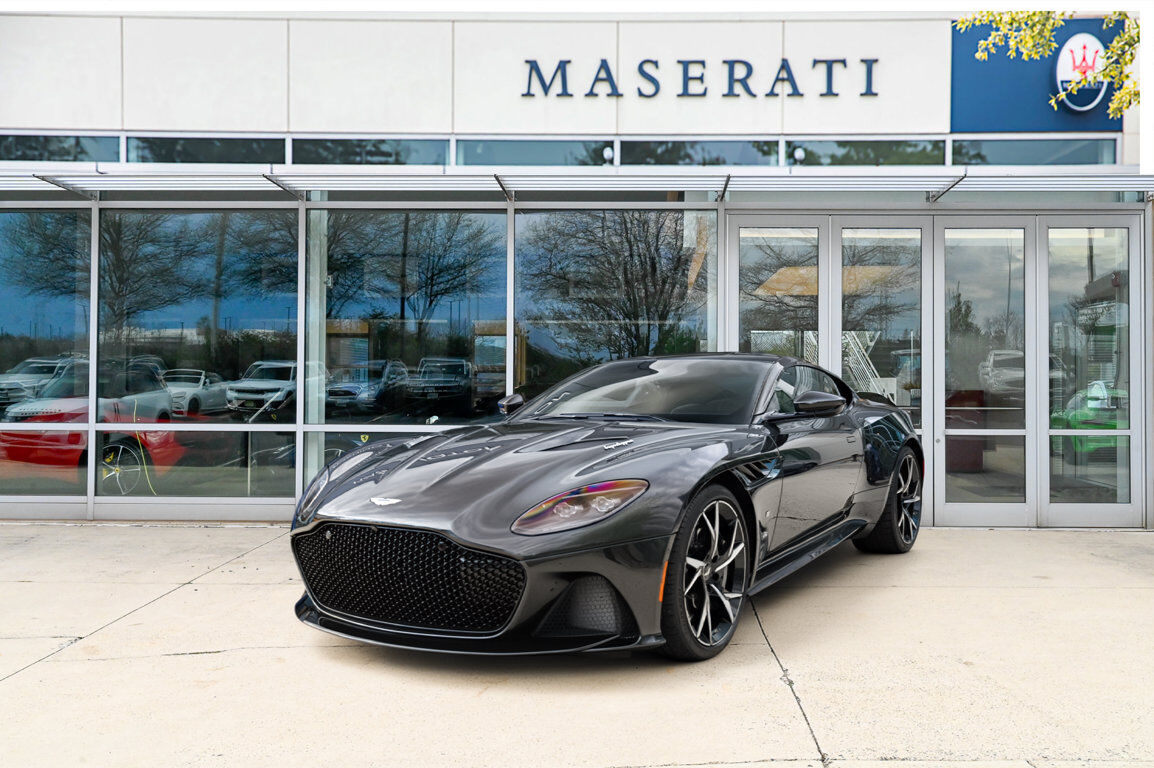 2021 ASTON MARTIN DBS