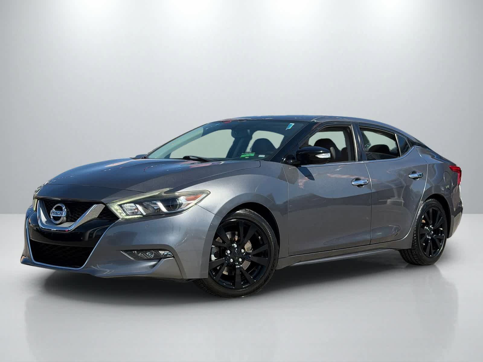 2017 NISSAN Maxima