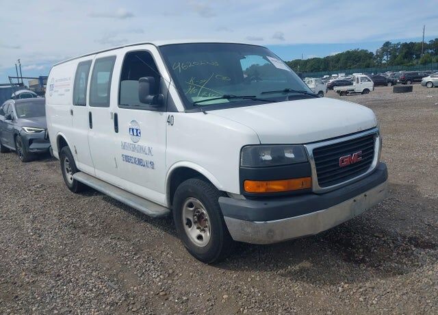 2015 GMC Savana