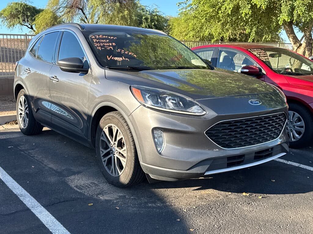 2022 FORD Escape