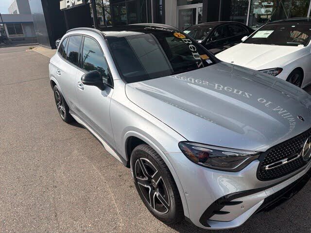 2024 Mercedes-Benz GLC-Class