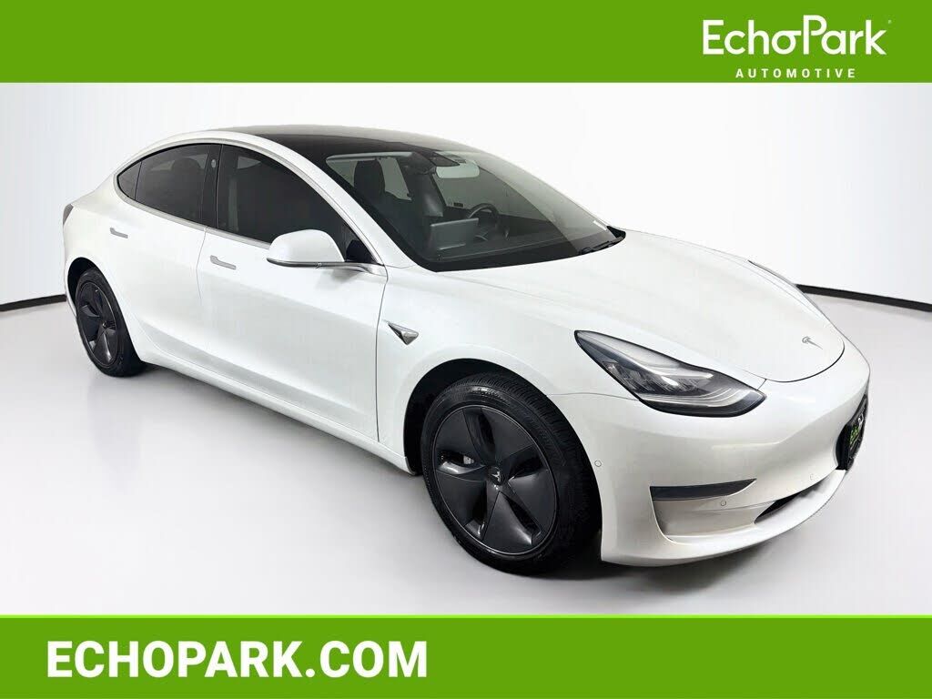 2020 TESLA Model 3