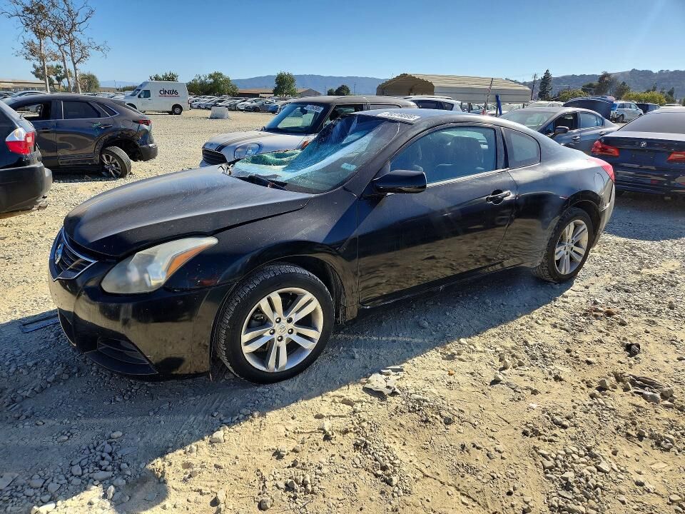 2011 NISSAN Altima