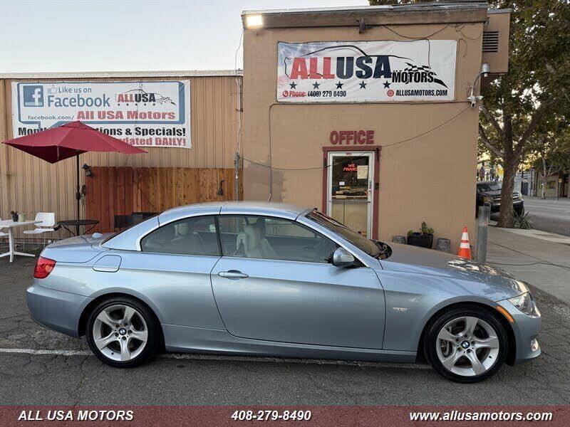 2012 BMW 3 Series