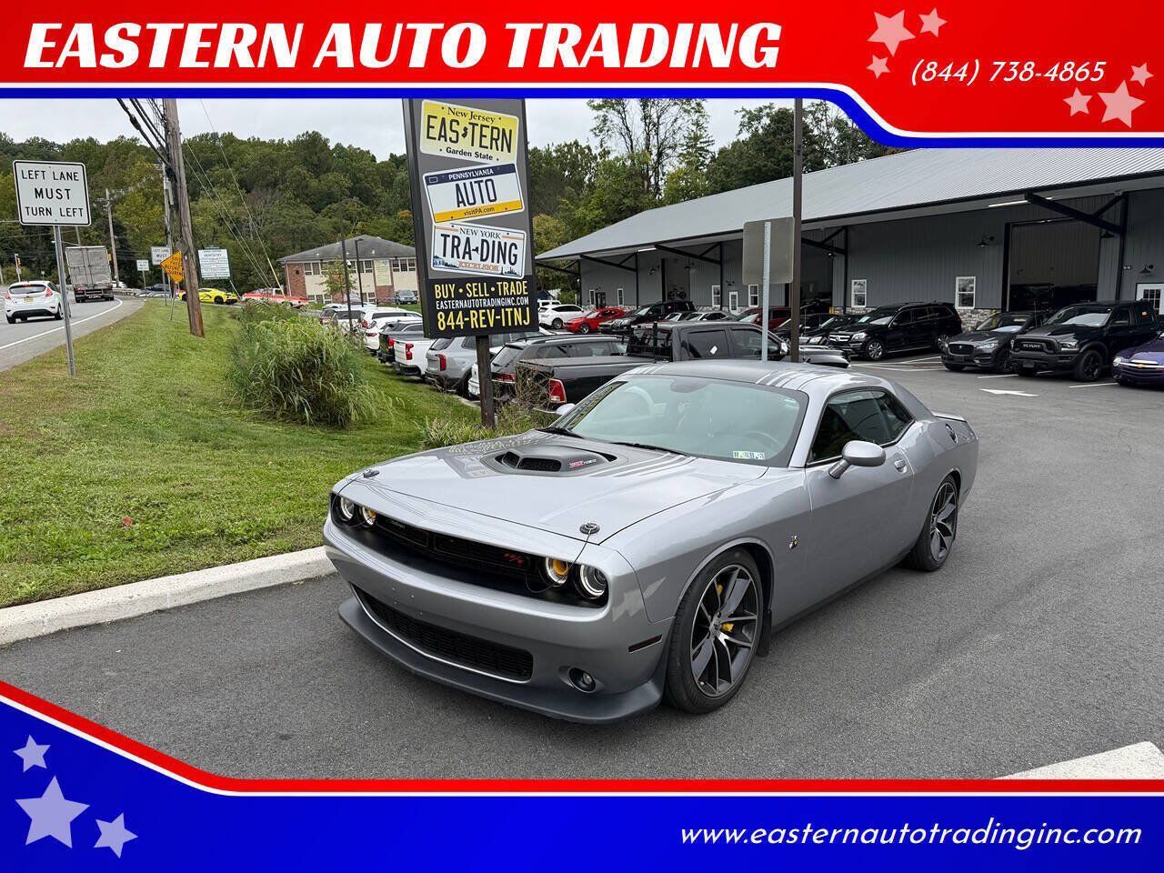 2017 DODGE Challenger
