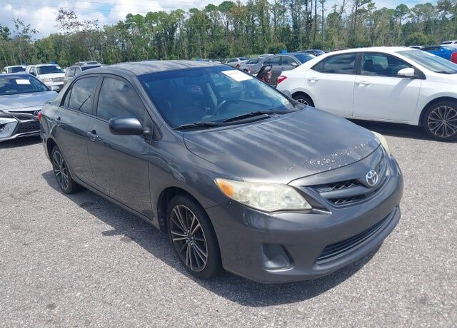 2011 TOYOTA Corolla