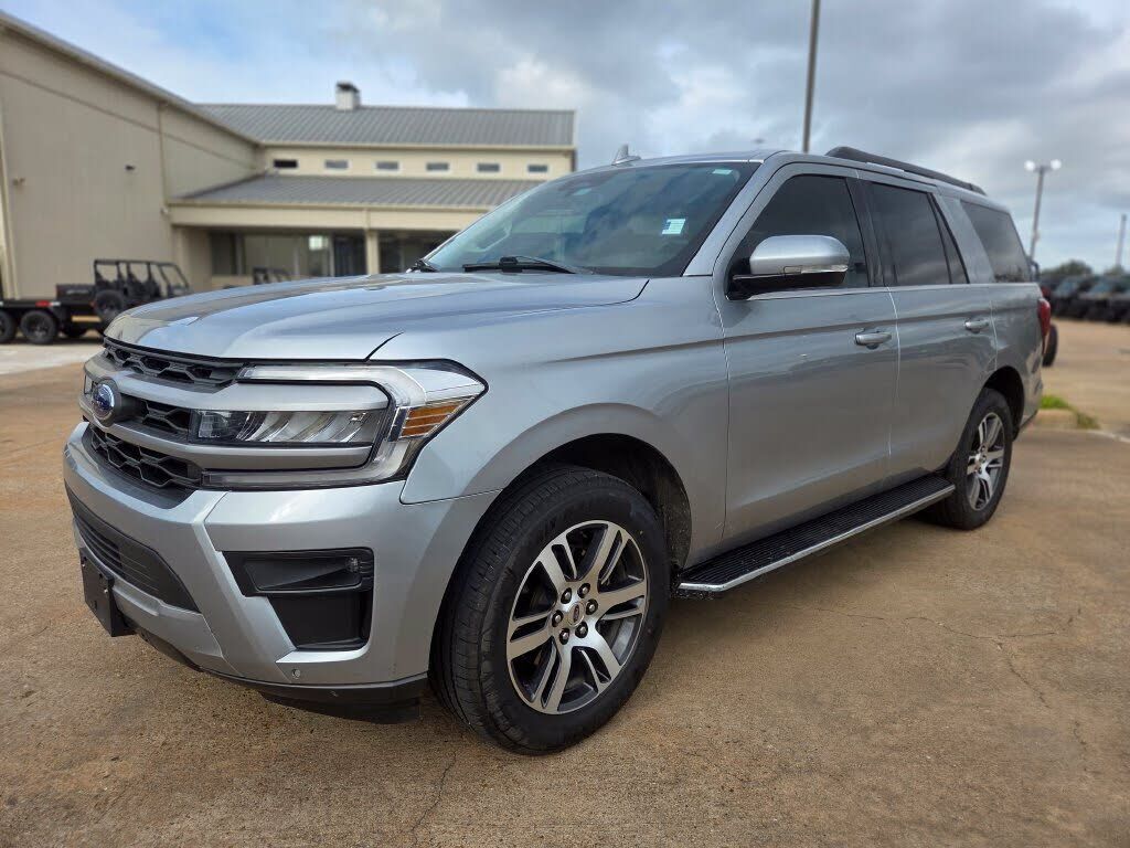 2022 FORD Expedition