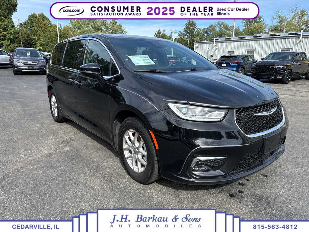 2024 CHRYSLER Pacifica