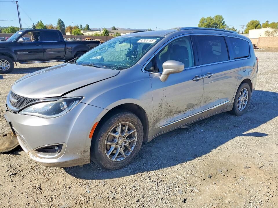 2020 CHRYSLER Pacifica