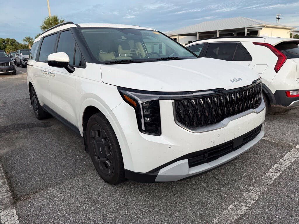 2025 KIA Carnival