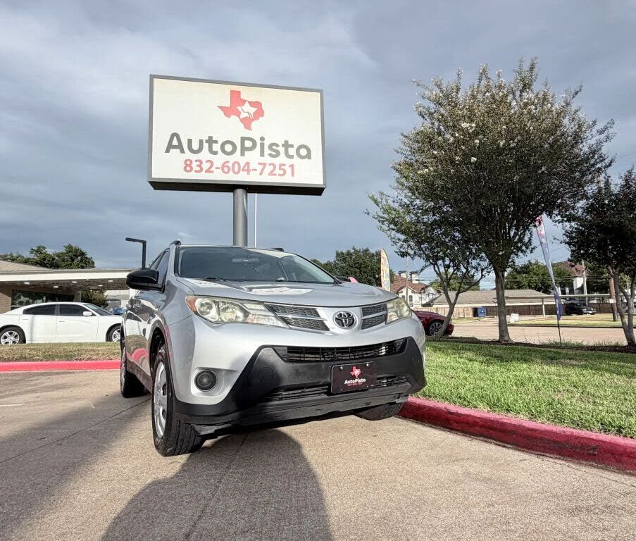 2015 TOYOTA RAV4