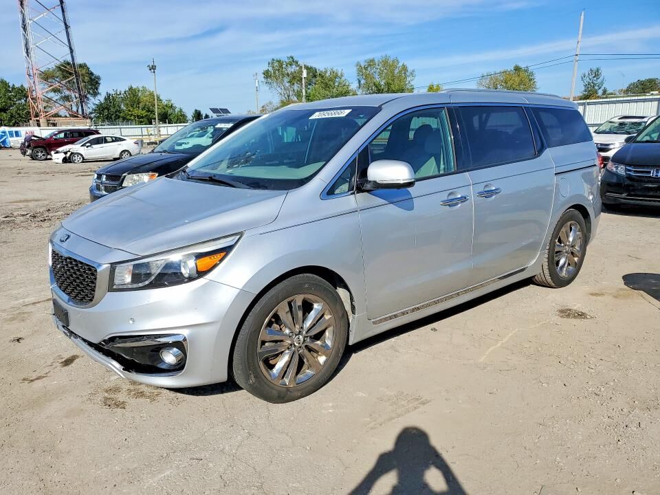 2016 KIA Sedona