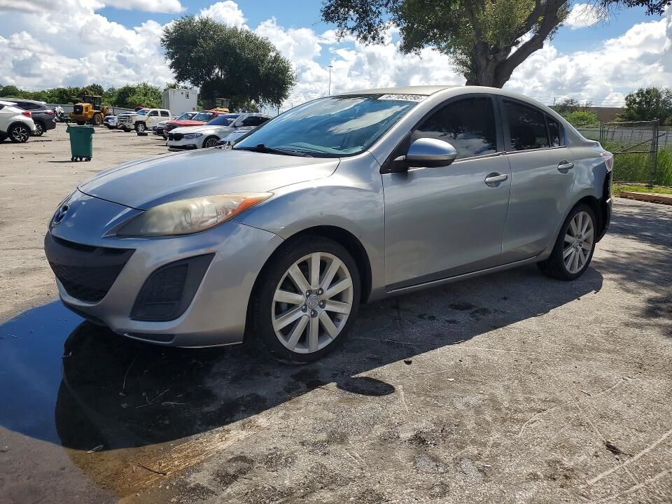 2011 MAZDA Mazda3