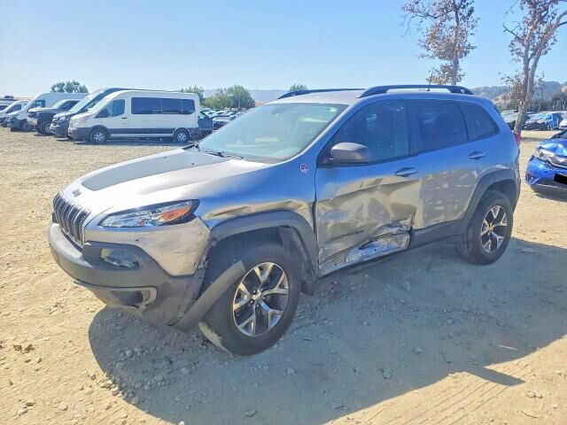 2017 JEEP Cherokee