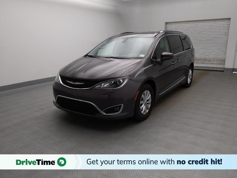 2019 CHRYSLER Pacifica