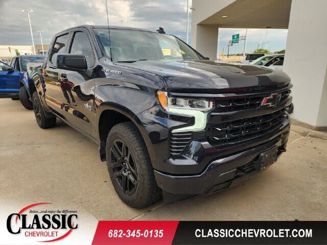 2024 CHEVROLET Silverado