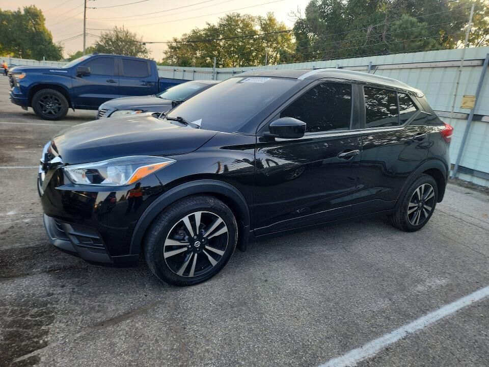 2020 NISSAN Kicks