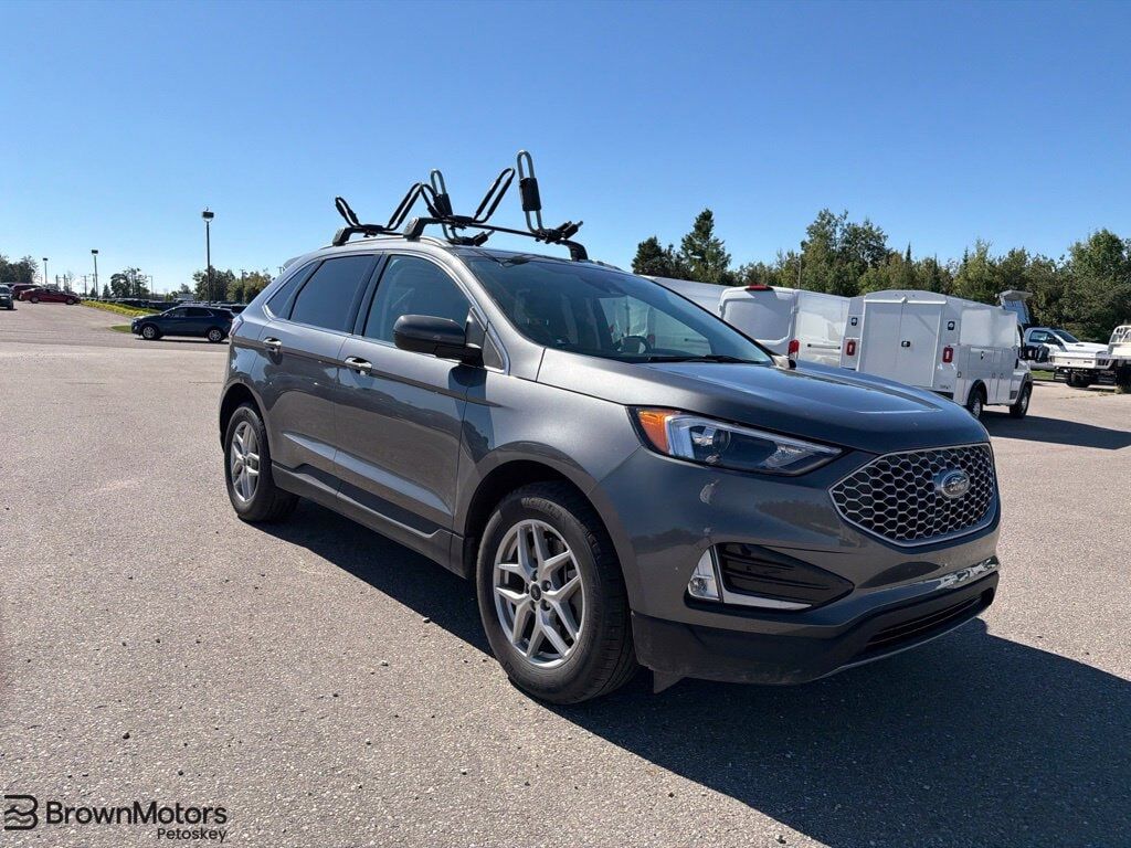 2024 FORD Edge