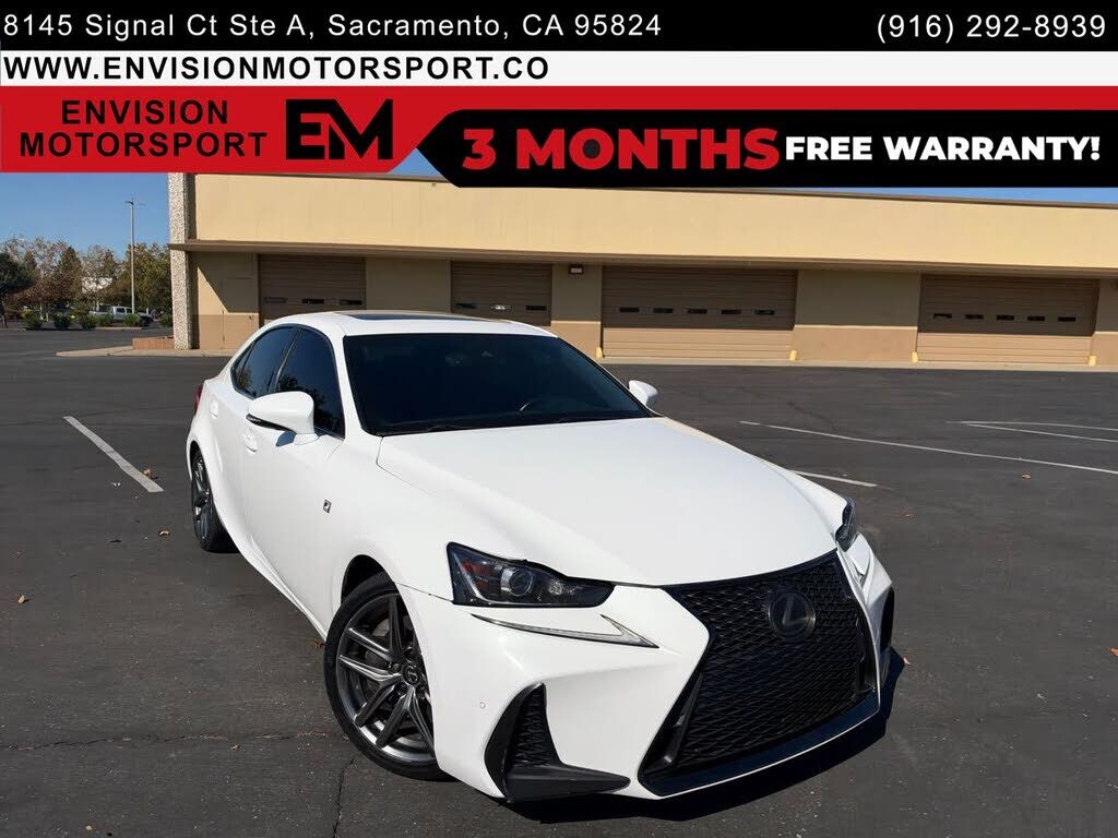 2020 LEXUS IS