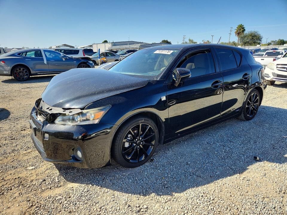 2013 LEXUS CT
