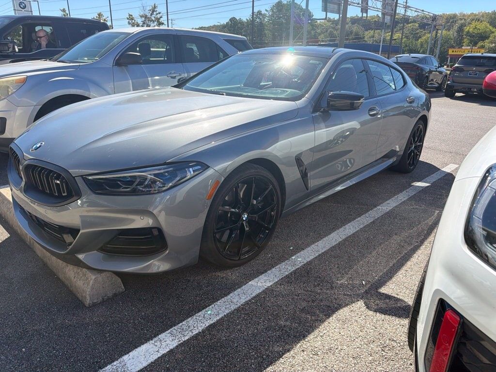 2025 BMW M8