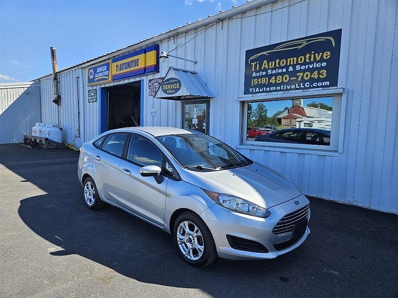 2015 FORD Fiesta