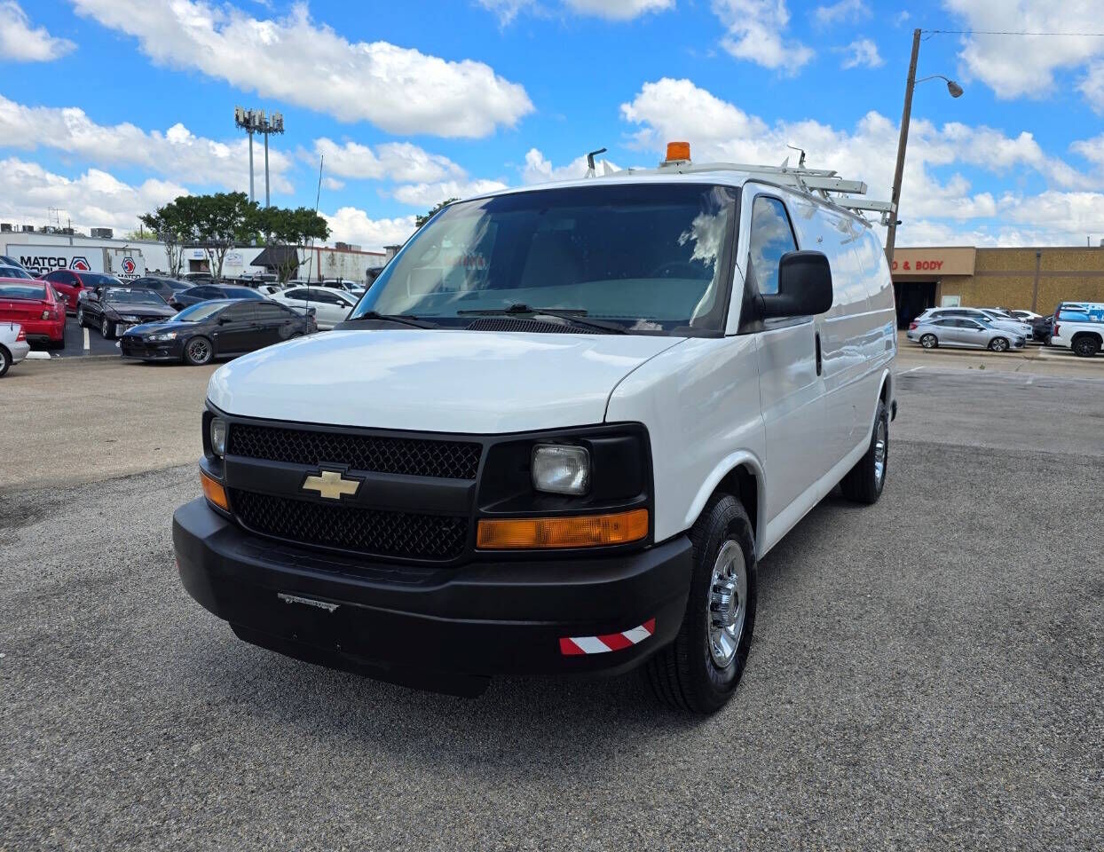 2011 CHEVROLET Express