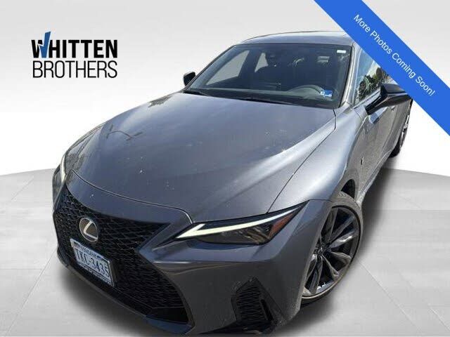 2024 LEXUS IS