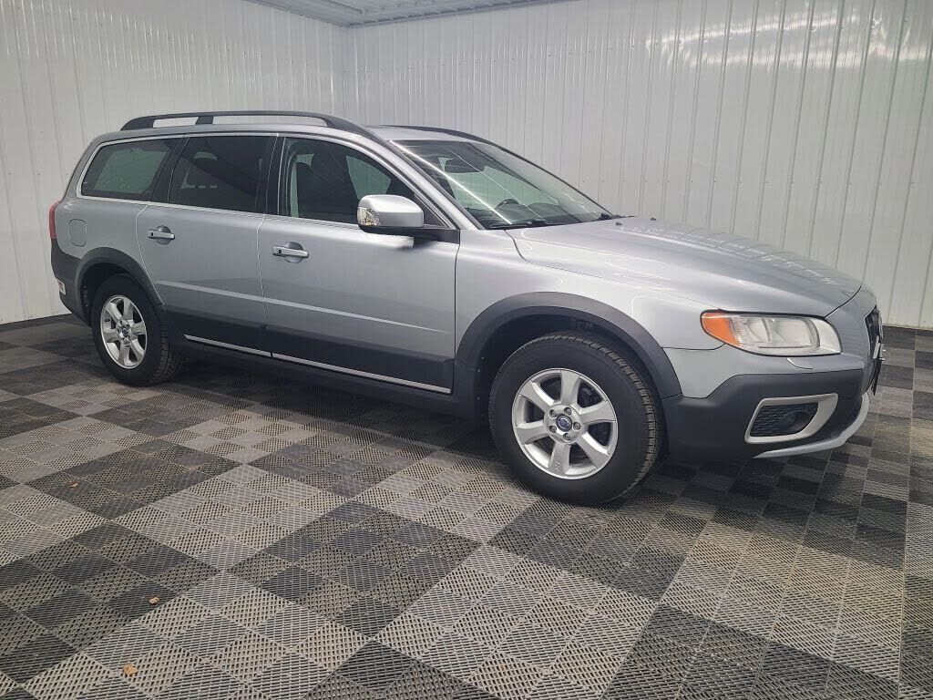 2013 VOLVO XC70