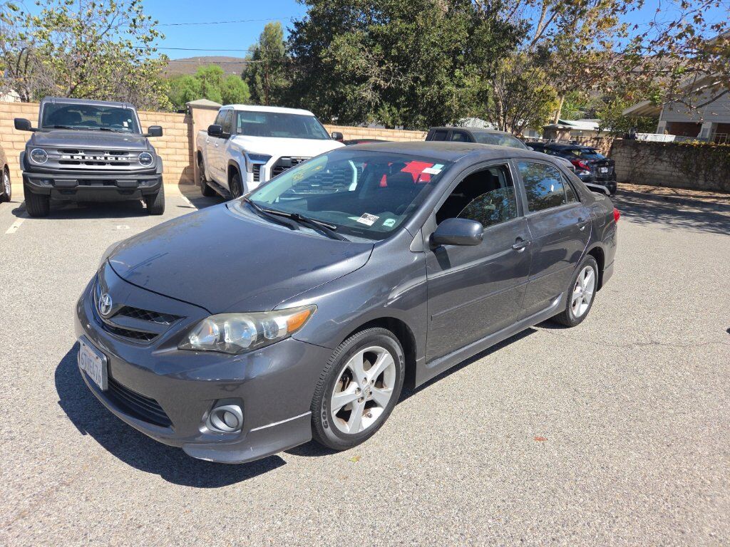 2011 TOYOTA Corolla