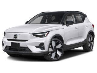 2024 VOLVO XC40