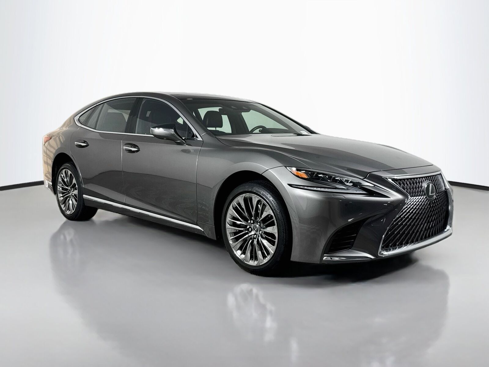 2018 LEXUS LS