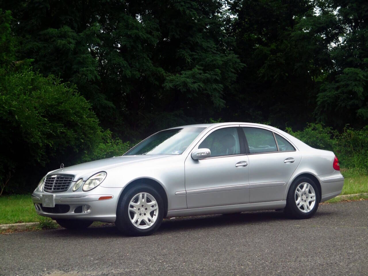 2003 MERCEDES-BENZ E-Class