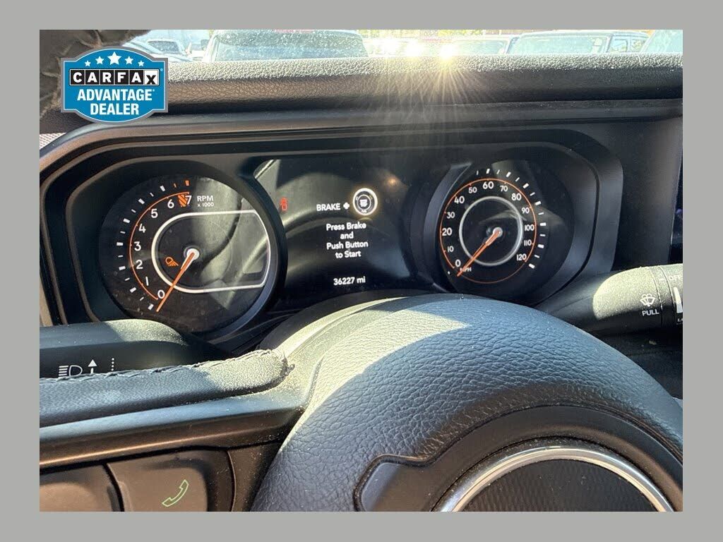 2025 JEEP Gladiator